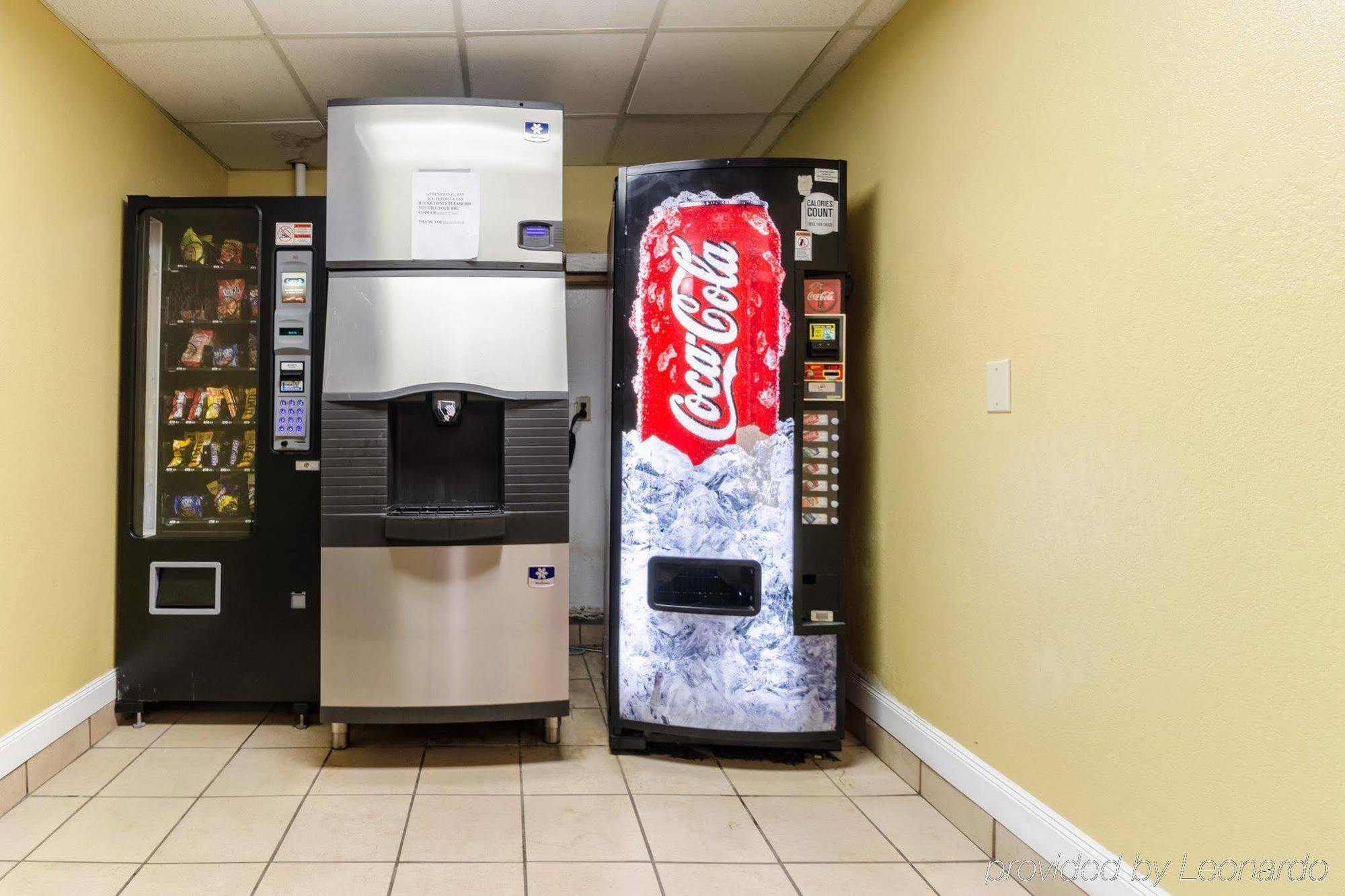 Rodeway Inn & Suites Jacksonville Near Camp Lejeune Ngoại thất bức ảnh